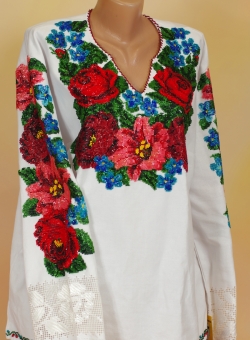 Ручна вишивка - блузка лилия большая