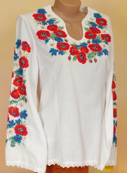 Машинна вишивка - блузка полевые цветы